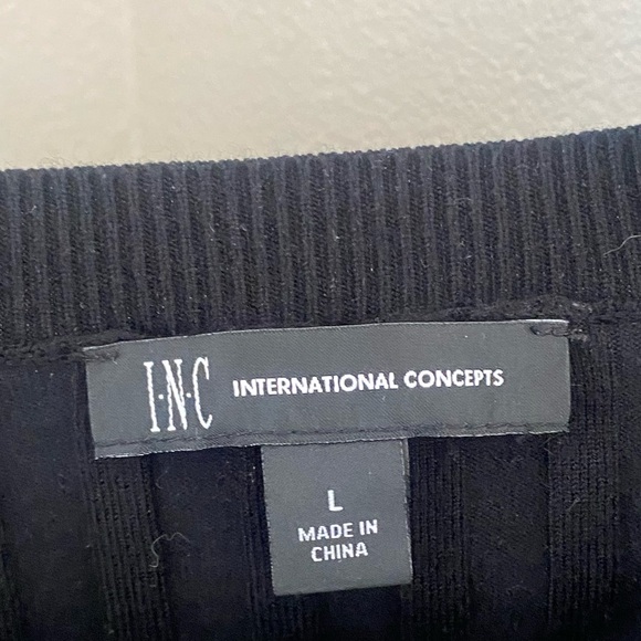 NWOT - I.N.C Petite Zip-Detail Ribbed Sweater - Size Large - Picture 4 of 4